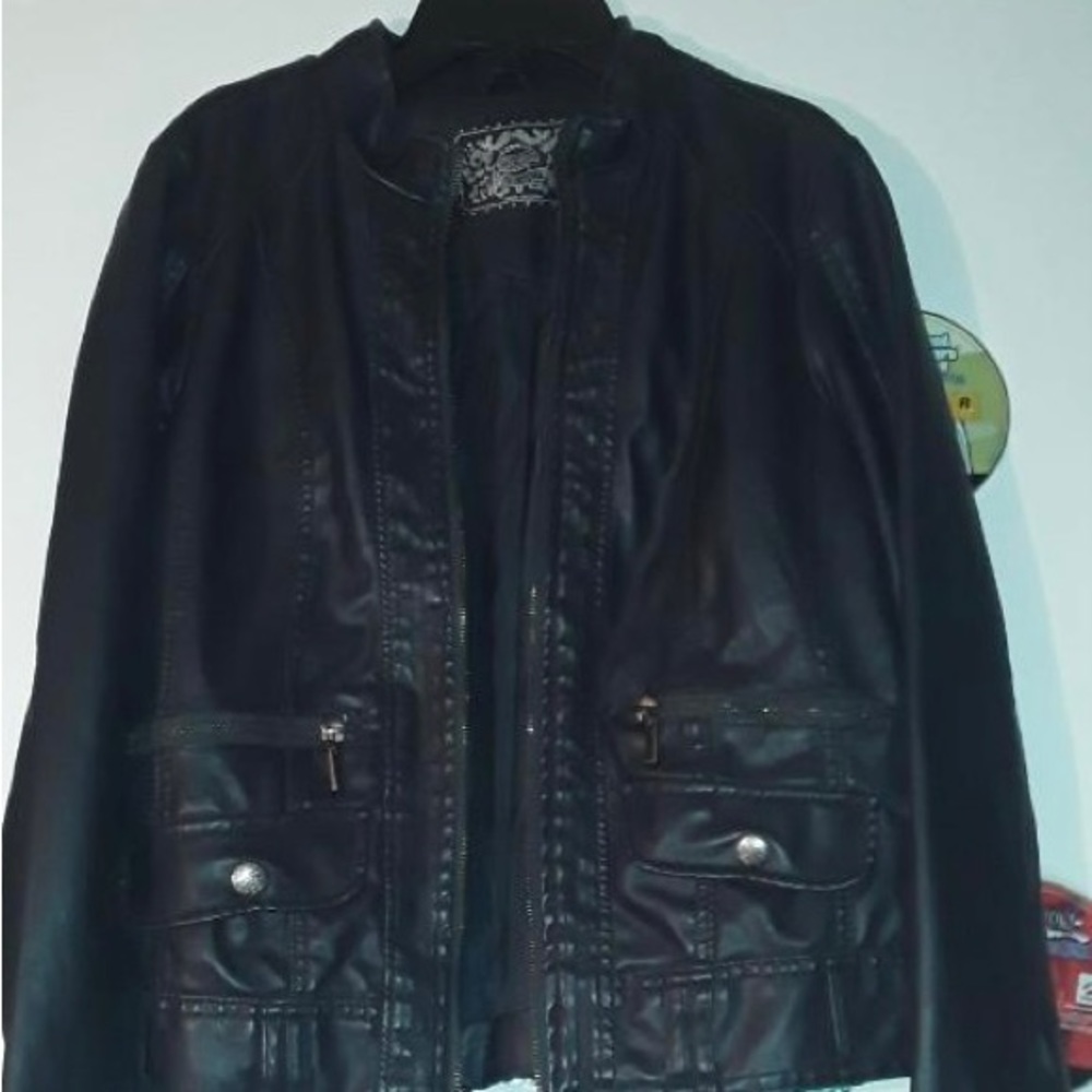 Dollhouse groovy polyester jacket size medium faux leather